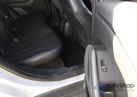 2022 Ford Mustang Mach-E Select z USA, uszkodzony, nr VIN 3FMTK1RM4NMA29049